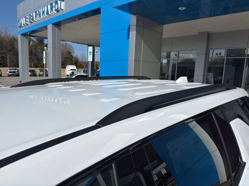 New 2026 Chevrolet Traverse LT w/ Midnight/Sport Edition image 8