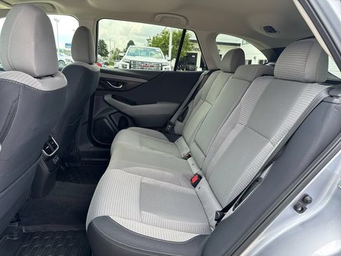 Used 2022 Subaru Outback Premium AWD/4WD image 31