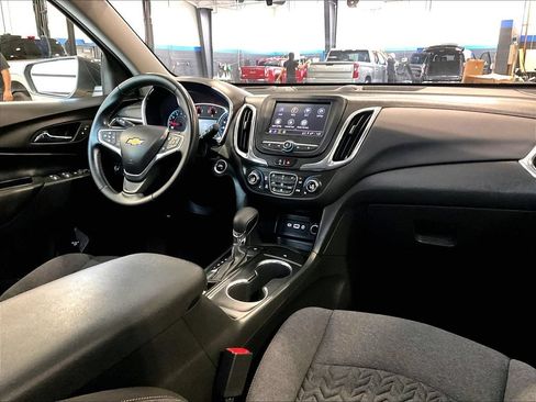Used 2023 Chevrolet Equinox LT AWD/4WD image 14
