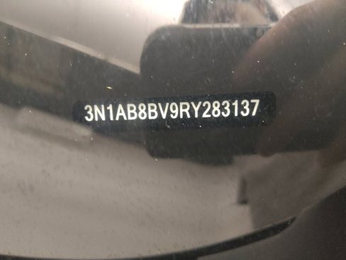Used 2024 Nissan Sentra S FWD image 33