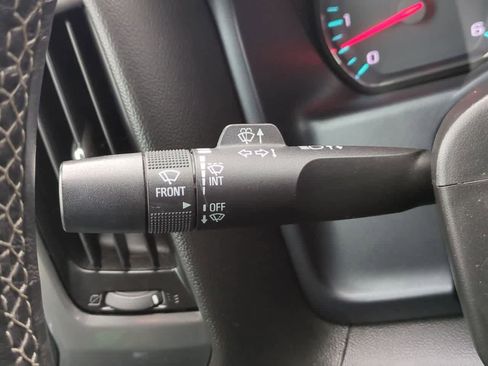 Used 2017 Chevrolet Silverado 1500 LT image 25