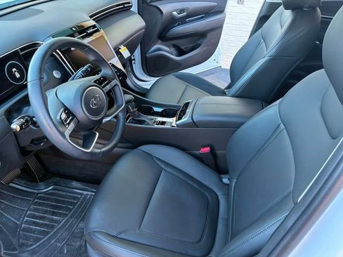 Used 2024 Hyundai Tucson SEL w/ Convenience Package image 17