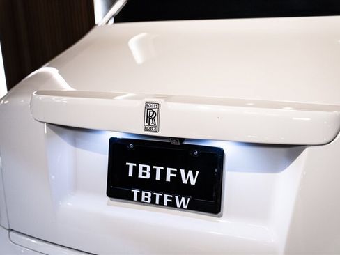 Used 2026 Rolls-Royce Phantom Sedan RWD image 22