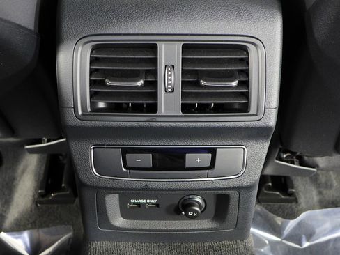 Used 2023 Audi Q5 2.0T Premium image 23