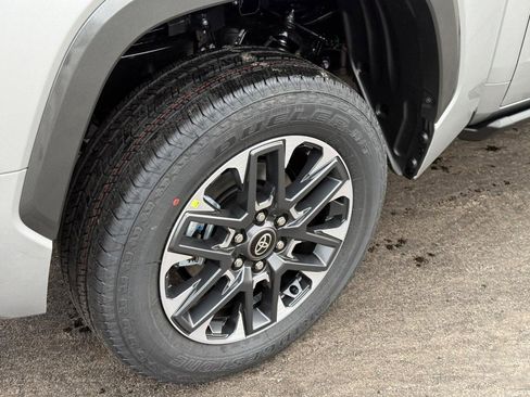 New 2026 Toyota Tundra Limited image 4