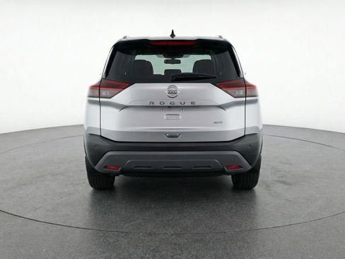 Used 2025 Nissan Rogue SV AWD/4WD image 7