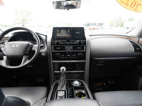Used 2023 INFINITI QX80 Premium Select w/ All-Season Package AWD/4WD image 20