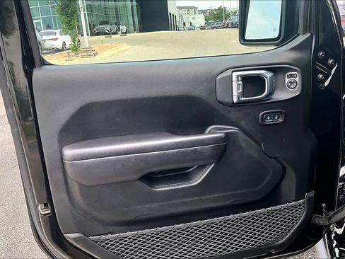 Used 2018 Jeep Wrangler Rubicon AWD/4WD image 20