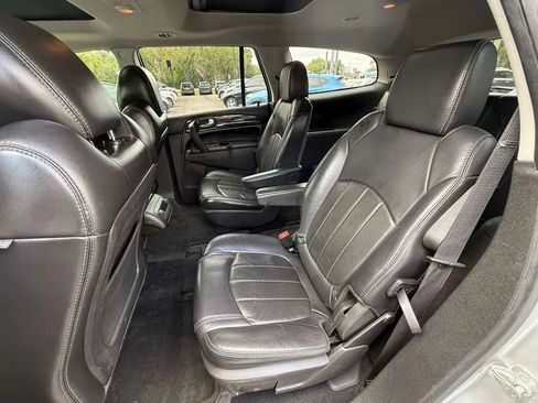 Used 2014 Buick Enclave Premium FWD image 18