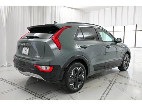 New 2025 Kia Niro Wind image 7
