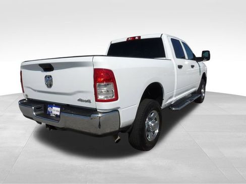 Used 2024 RAM 2500 Tradesman w/ Chrome Appearance Group image 7