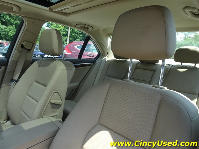 Used 2012 Mercedes-Benz C 300 4MATIC Sedan image 12