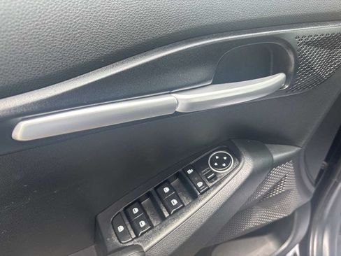 Used 2021 Kia Seltos LX AWD/4WD image 14
