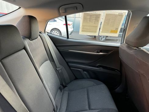 Used 2025 Toyota Camry LE image 36