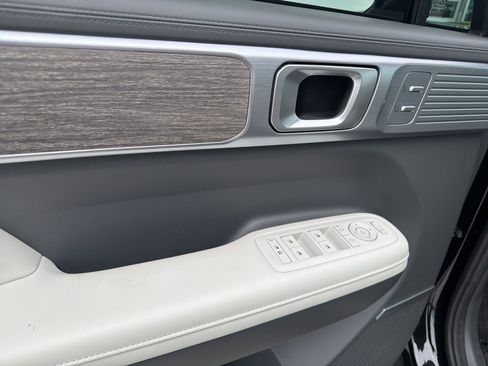 Used 2025 Hyundai Santa Fe Calligraphy image 15