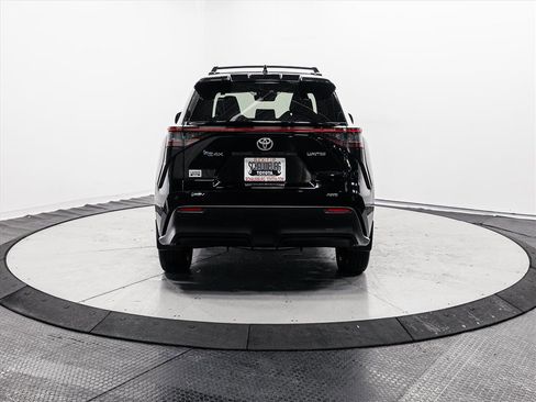 Certified 2024 Toyota bZ4X AWD image 10