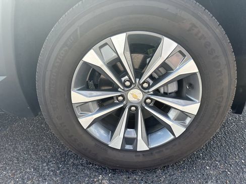 Used 2026 Chevrolet Equinox LT w/ LPO, Floor Liner Package FWD image 10