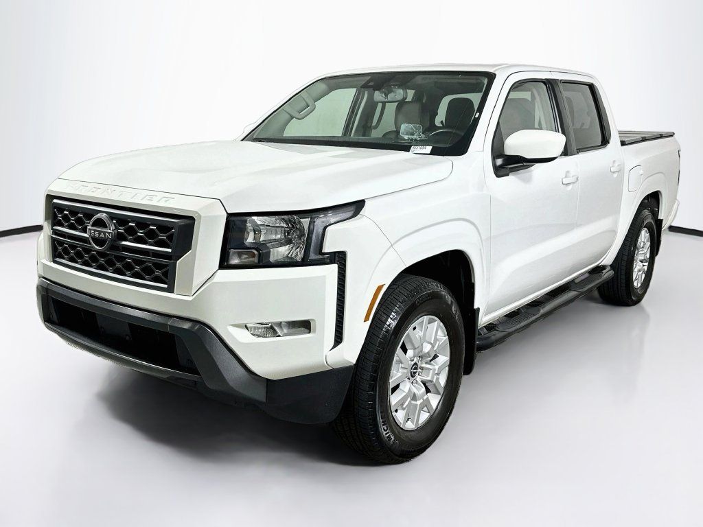 Used 2022 Nissan Frontier SV RWD image 1