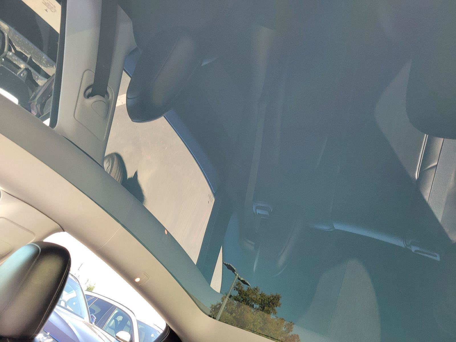 Used 2022 Tesla Model Y Long Range AWD/4WD image 12