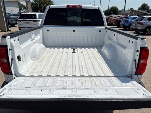 Used 2018 Chevrolet Silverado 1500 LT w/ All Star Edition image 13