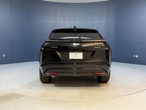 New 2026 Cadillac Lyriq Sport image 10