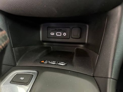 Used 2020 Chevrolet Equinox Premier w/ Premier Redline Edition FWD image 49