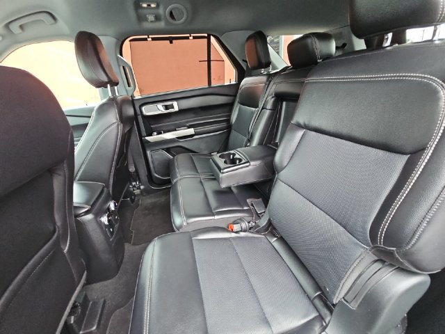 Used 2024 Ford Explorer Limited AWD/4WD image 28