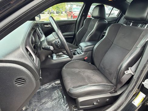 Used 2023 Dodge Charger R/T w/ Plus Group RWD image 13