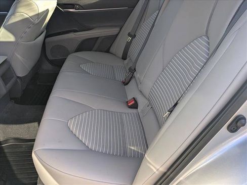 Certified 2020 Toyota Camry SE w/ Convenience Package FWD image 17