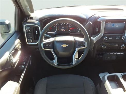 Used 2020 Chevrolet Silverado 2500 LT w/ Z71 Off-Road Package image 14