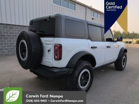 Used 2023 Ford Bronco Badlands w/ Sasquatch Package AWD/4WD image 3