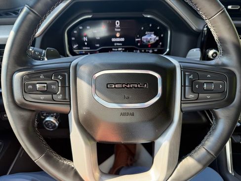 Used 2024 GMC Sierra 1500 Denali w/ Technology Package AWD/4WD image 28