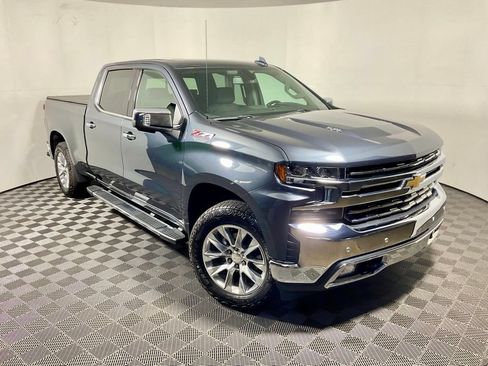 Used 2022 Chevrolet Silverado 1500 LTZ AWD/4WD image 7