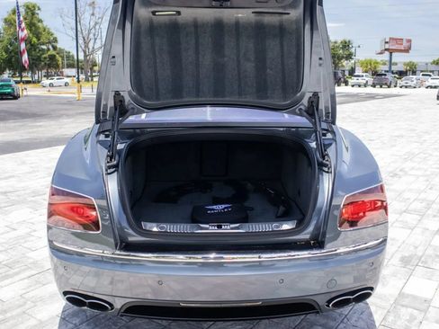 Used 2018 Bentley Flying Spur S V8 AWD/4WD image 7