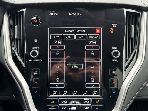 Used 2024 Subaru Outback Premium image 21