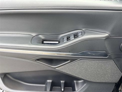 New 2025 Lincoln Navigator L Reserve w/ Jet Appearance Package image 21