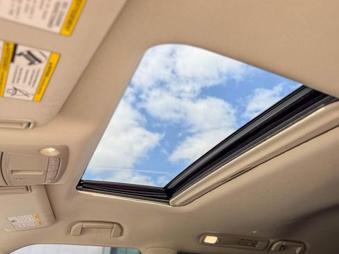 Used 2024 Nissan Armada Platinum w/ Captain's Chairs Package image 30