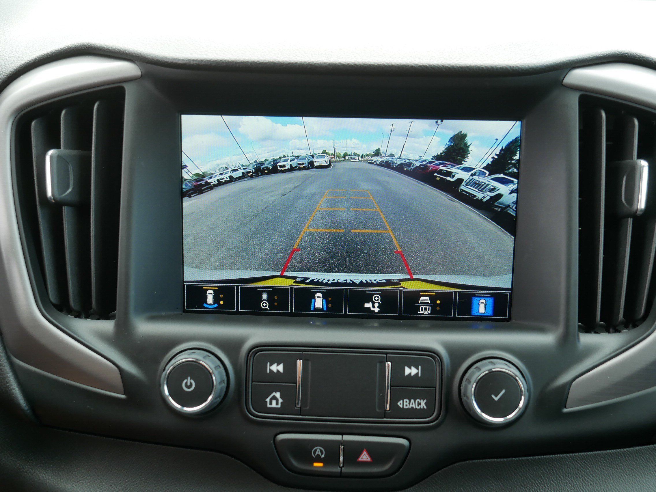 Used 2023 GMC Terrain AT4 w/ Infotainment Package II AWD/4WD image 27