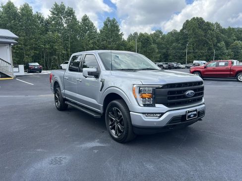 Certified 2022 Ford F150 Lariat w/ Max Trailer Tow Package image 3