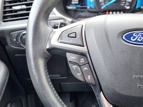 Used 2021 Ford Edge SEL w/ Convenience Package image 16