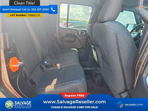 Used 2024 Jeep Gladiator Sport image 15