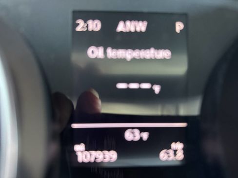 Used 2016 Volkswagen Golf S FWD image 32