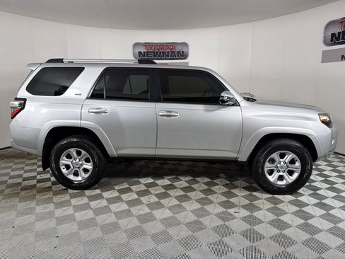 Used 2024 Toyota 4Runner SR5 Premium w/ Moonroof Package RWD image 4