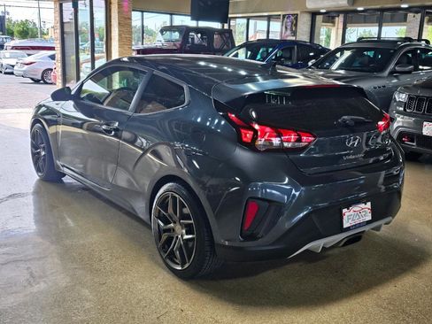 Used 2020 Hyundai Veloster 2.0 Premium FWD image 5