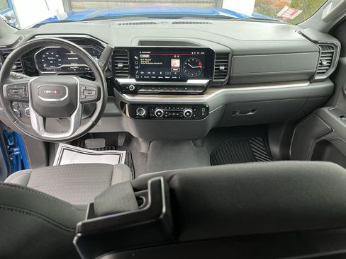Used 2022 GMC Sierra 1500 Elevation image 16