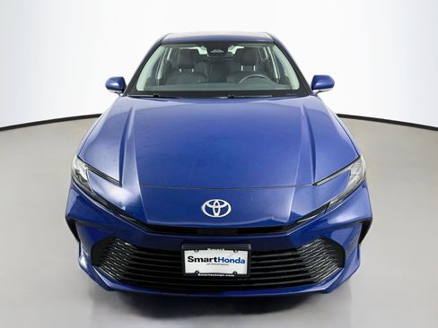 Used 2025 Toyota Camry LE FWD image 2
