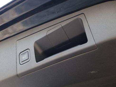 Used 2025 Cadillac XT5 Premium Luxury image 55