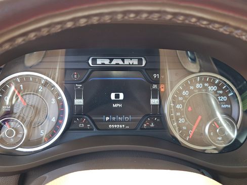 Used 2022 RAM 2500 Laramie AWD/4WD image 13