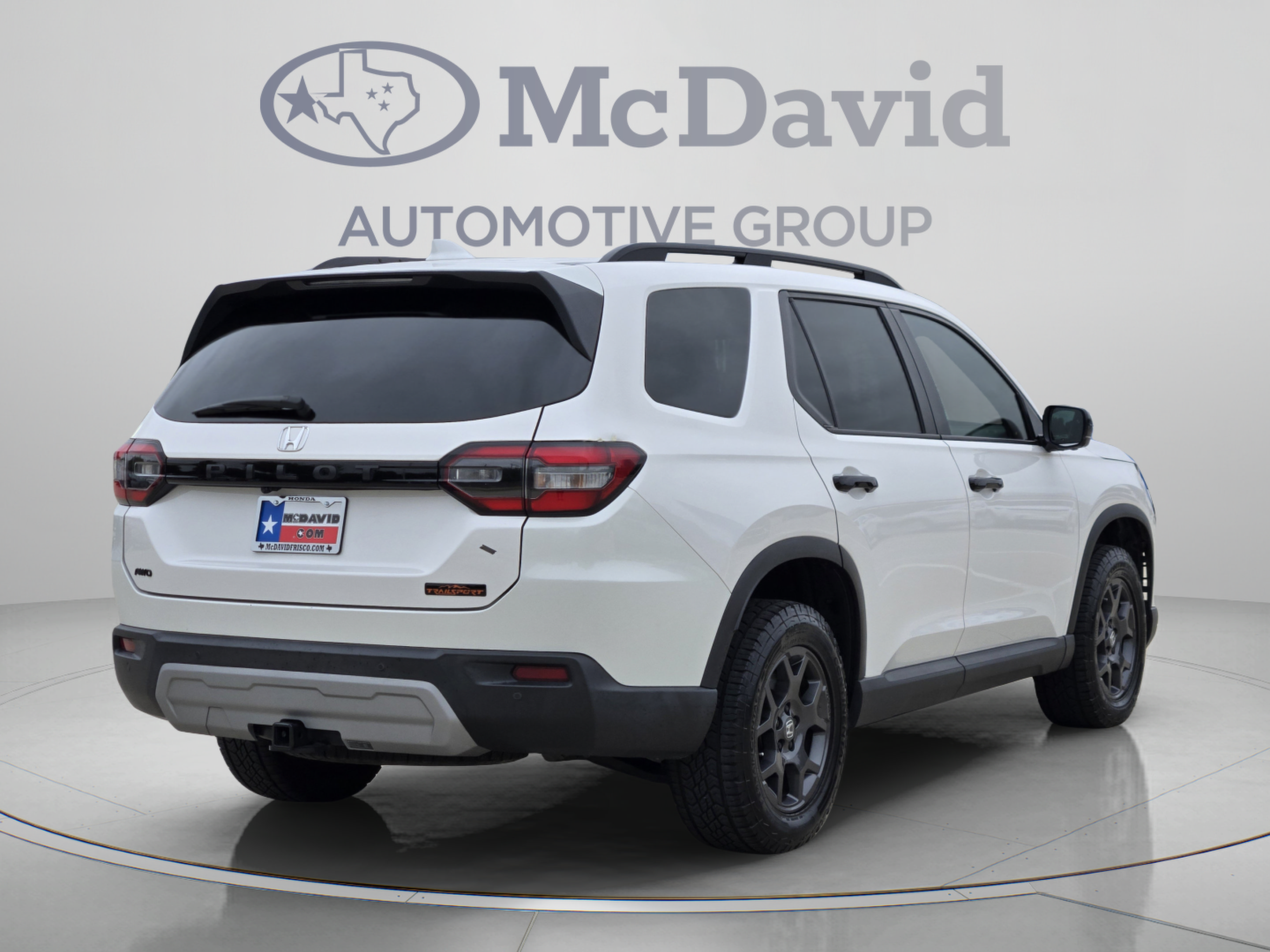 Certified 2025 Honda Pilot TrailSport image 6