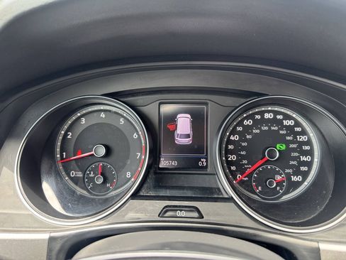 Used 2019 Volkswagen Atlas SE FWD image 21